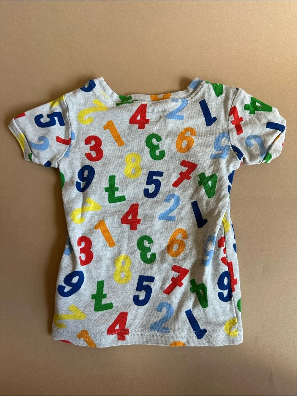 Pajamas 2T Numbers Print Short Sleeve Set Snug Fit 100% Cotton Gray Old Navy